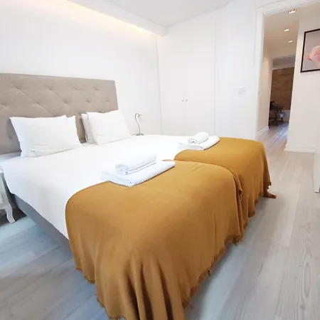 Center Quiet Apartment-lapa 2 Bathroom * Lisbon